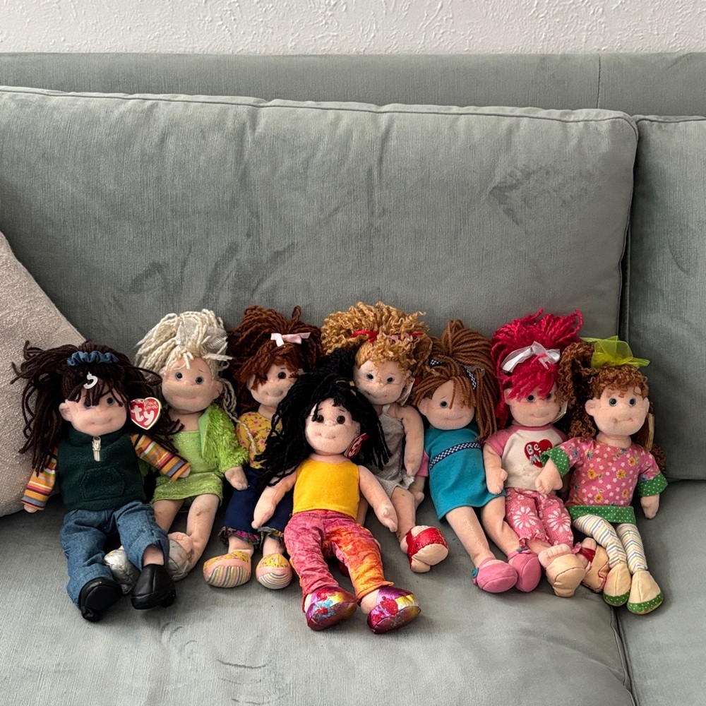 (8) Ty Teenie Beanie Boppers Dolls